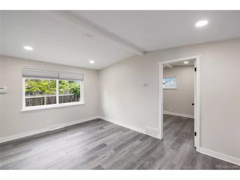 7809 Greenleaf Ln, Denver, CO 80221 photo 27