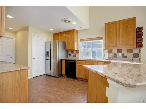 20109 E Doane Dr, Aurora, CO 80013 photo 9