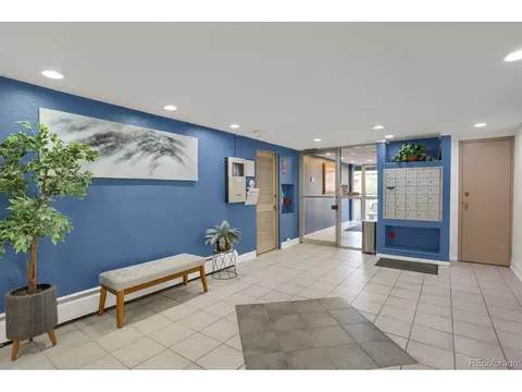1265 Elizabeth St #207, Denver, CO 80206