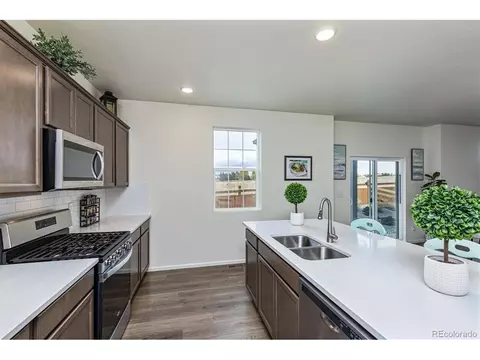 22591 E Radcliff Dr, Aurora, CO 80015 photo 9