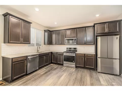 27409 E 7th Dr, Aurora, CO 80018 photo 5