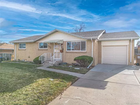 6574 Benton Cir, Arvada, CO 80003