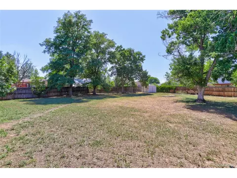 11004 Eudora Cir, Thornton, CO 80233 photo 4