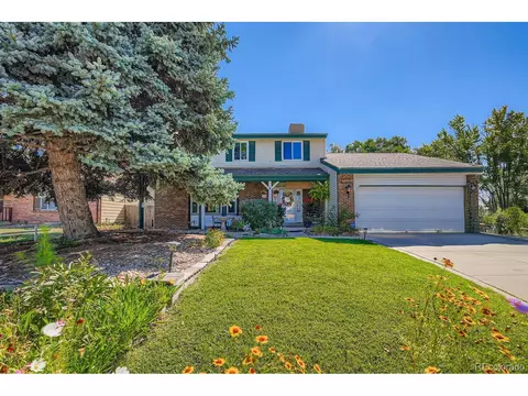 2252 S Dearborn St, Aurora, CO 80014