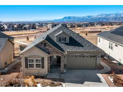 10092 Hannaway Dr, Colorado Springs, CO 80924