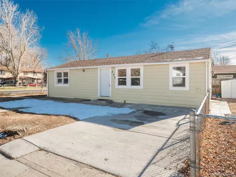 775 Lashley St, Longmont, CO 80504