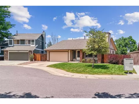 9015 W Tanforan Dr, Littleton, CO 80123