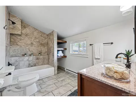 Undisclosed, Denver, CO 80211 photo 22
