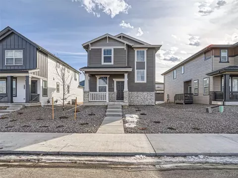 620 Kiowa Ave, Bennett, CO 80102 photo 1