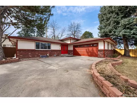 12378 E Cedar Cir, Aurora, CO 80012 photo 2