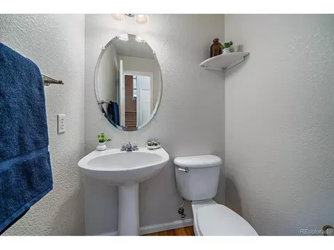 Bath - 8385 Deframe Ct, Arvada, CO 80005 photo 1 of 5