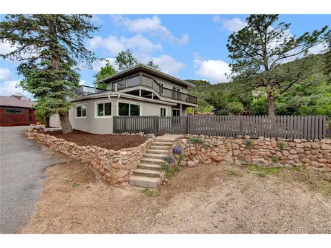340 Oklahoma Rd, Manitou Springs, CO 80829