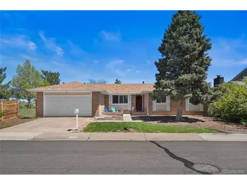 1246 S Routt Way, Lakewood, CO 80232