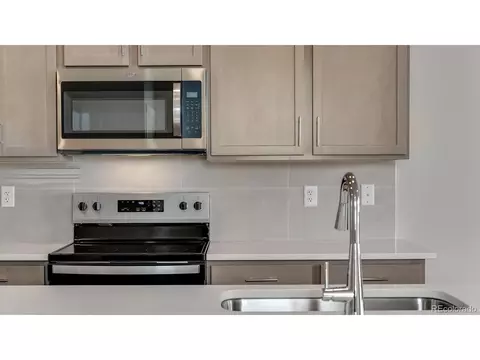 22514 E 6th Pl, Aurora, CO 80018 photo 14