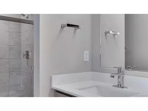 22514 E 6th Pl, Aurora, CO 80018 photo 25