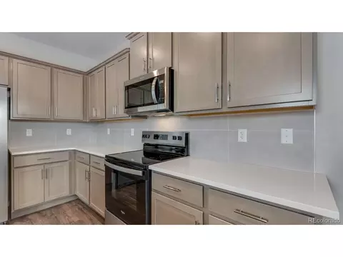 22514 E 6th Pl, Aurora, CO 80018 photo 12