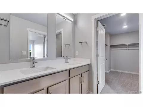 22514 E 6th Pl, Aurora, CO 80018 photo 23