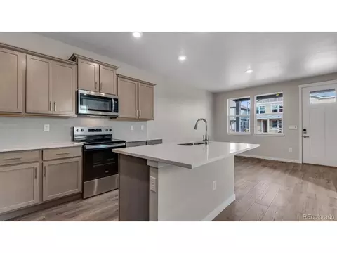 22514 E 6th Pl, Aurora, CO 80018 photo 8