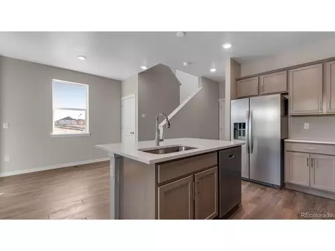 22514 E 6th Pl, Aurora, CO 80018 photo 10