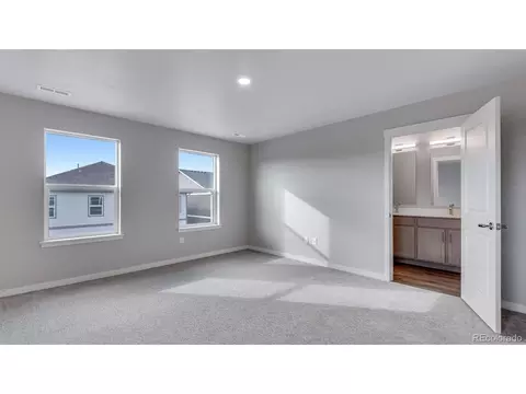 22514 E 6th Pl, Aurora, CO 80018 photo 20