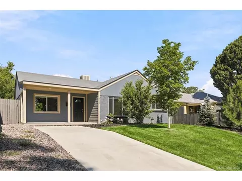 Exterior - 2985 Eudora St, Denver, CO 80207 photo 2 of 7
