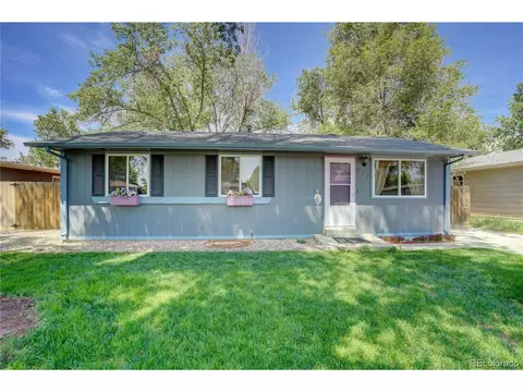 717 Mount Evans St, Longmont, CO 80504 photo 4