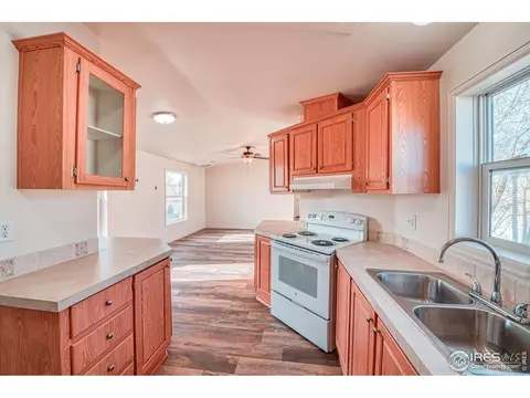 227 N 2nd St #19, Berthoud, CO 80513 photo 7