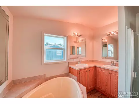 227 N 2nd St #19, Berthoud, CO 80513 photo 12