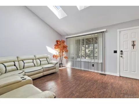 19404 E Florida Pl, Aurora, CO 80017 photo 3