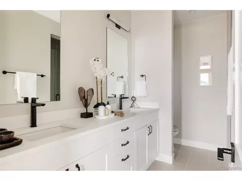 8280 E 36th Ave #27, Denver, CO 80238 photo 23
