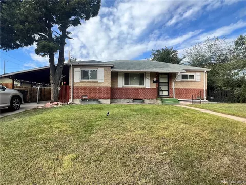 9321 Hoffman Way, Thornton, CO 80229