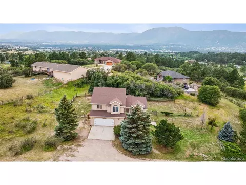 19396 Deerwood Cir, Monument, CO 80132