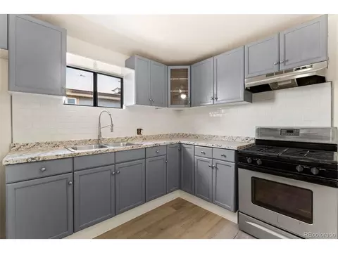 6743 King St, Denver, CO 80221