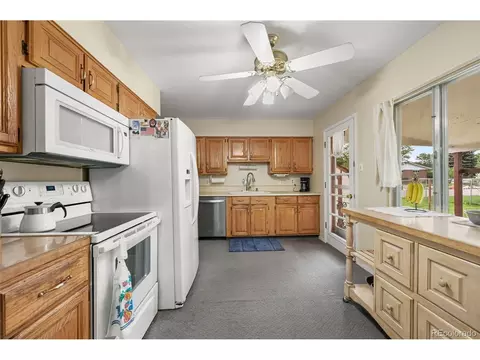 8198 E Lehigh Dr, Denver, CO 80237 photo 10