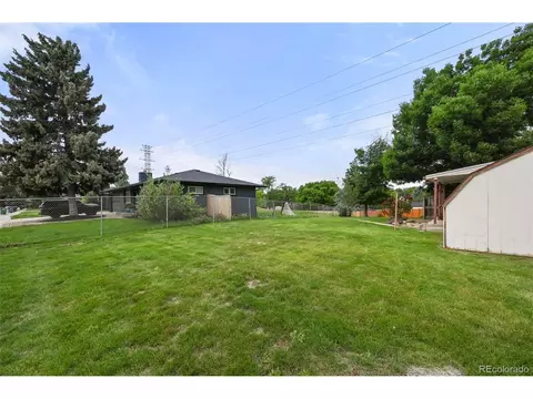 8198 E Lehigh Dr, Denver, CO 80237 photo 30