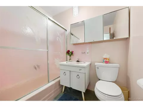 8198 E Lehigh Dr, Denver, CO 80237 photo 18