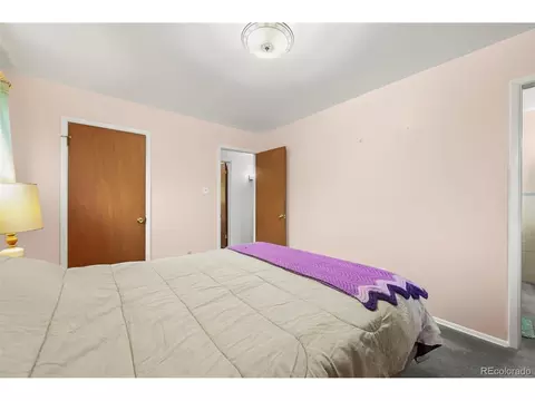8198 E Lehigh Dr, Denver, CO 80237 photo 14