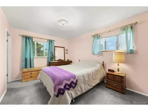 8198 E Lehigh Dr, Denver, CO 80237 photo 13