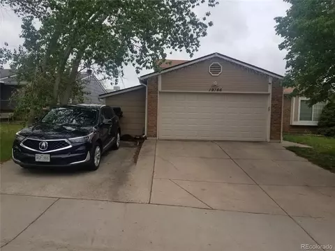 19166 E Oberlin Dr, Aurora, CO 80013 photo 2