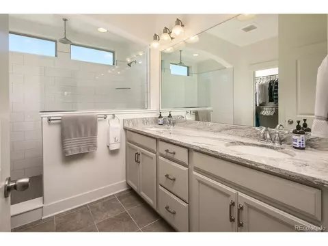 11419 E 25th Dr, Aurora, CO 80010 photo 16