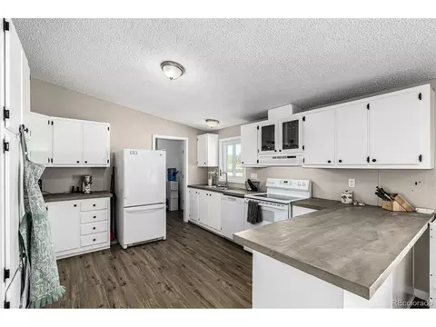 130 Dahlia St, Hudson, CO 80642 photo 10