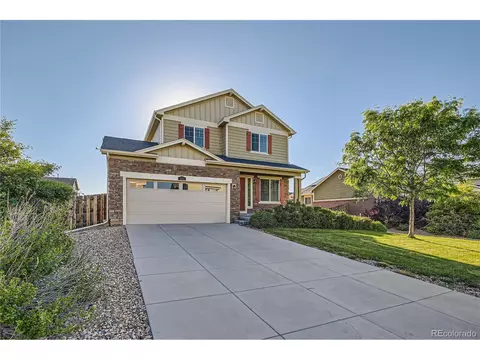 233 S Newcastle Way, Aurora, CO 80018