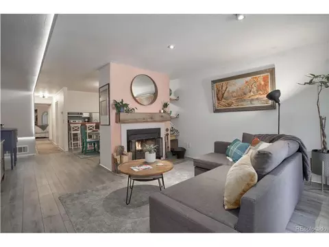 540 S Forest St #8-101, Denver, CO 80246