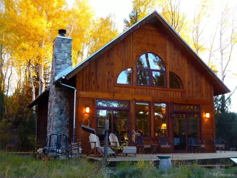 250 Big Bear Rd, Mosca, CO 81146