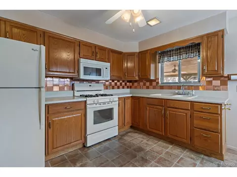 8340 Chase Way, Arvada, CO 80003 photo 10