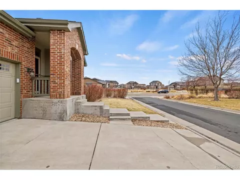 25625 E 1st Ave, Aurora, CO 80018 photo 2