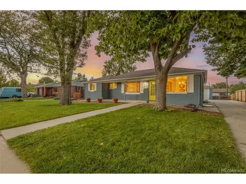 5390 Iris St, Arvada, CO 80002 photo 3