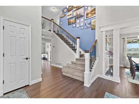 Entry Way - 21920 E Powers Dr, Centennial, CO 80015 photo 2 of 4