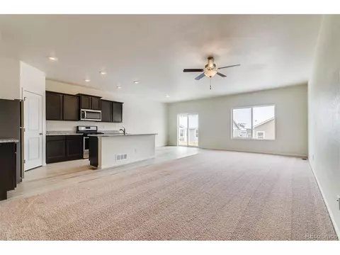 987 Cascade Falls St, Windsor, CO 80550 photo 2