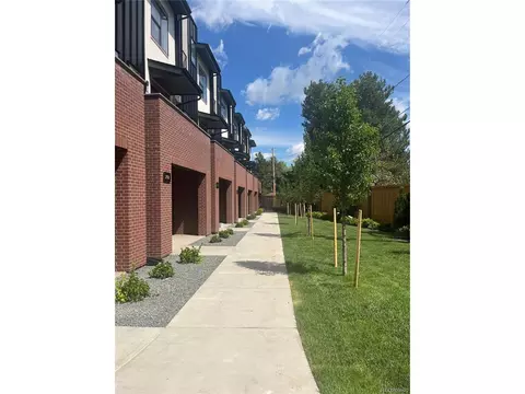 2138 Applewood Dr, Lakewood, CO 80215